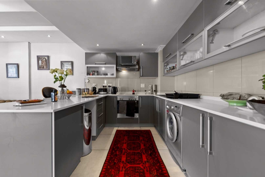 2 Bedroom Property for Sale in Cape Town City Centre Western Cape